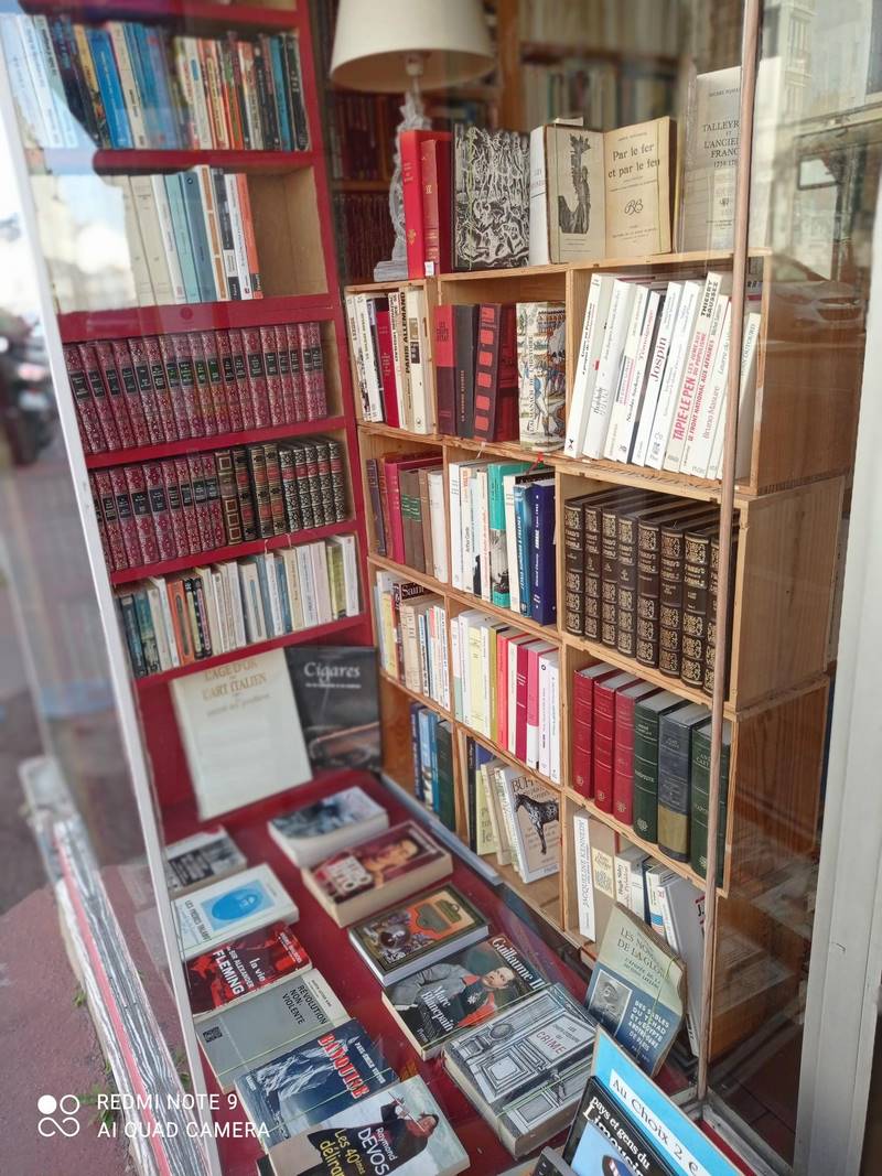 Un apperçu des rayons (3) Libraire livres anciens littérature étrangère Limousin